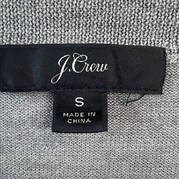 J. Crew Classic Gray Crew Neck Sweater women size small - Picture 2 of 5